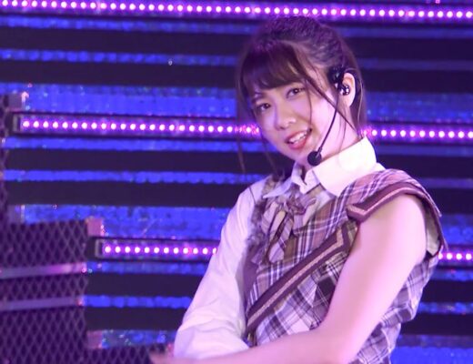 AKB48 Team 8 - 盗まれた唇